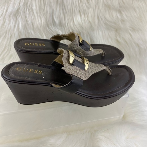 GUESS LOGO WEDGE SANDALS THONG SLIP ON SHOES SIZE 8 - Picture 3 of 11